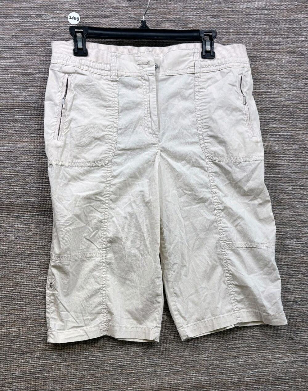 Chico's Bermuda Shorts Womens Size 1 US 8 Beige Ripstop Hiking Stretch